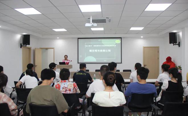 寧波市首家新型婚育文化宣傳陣地揭牌，法律咨詢服務(wù)同步啟動